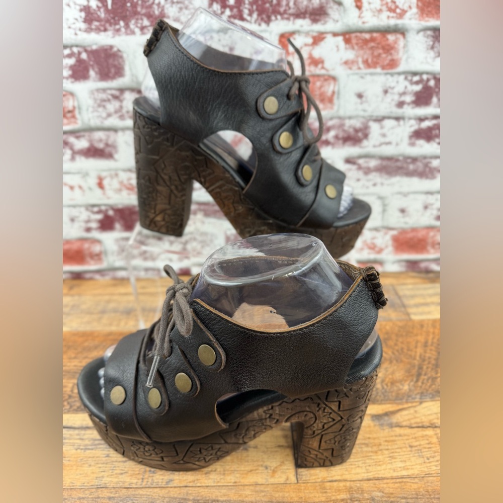 Free People FARRAH Dark Brown Leather / Wood Platform Heels, Women's Size 38 - Picture 2 of 16